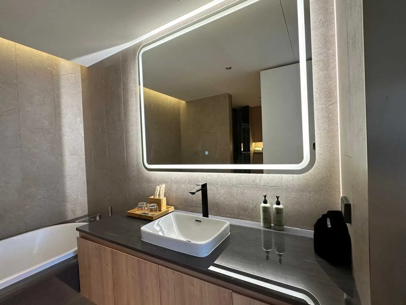 Property image - full photo 11