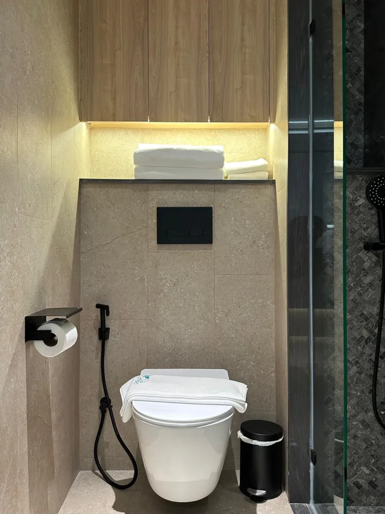 Property image - full photo 13