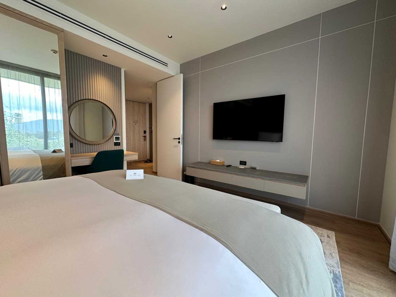 Property image - full photo 14