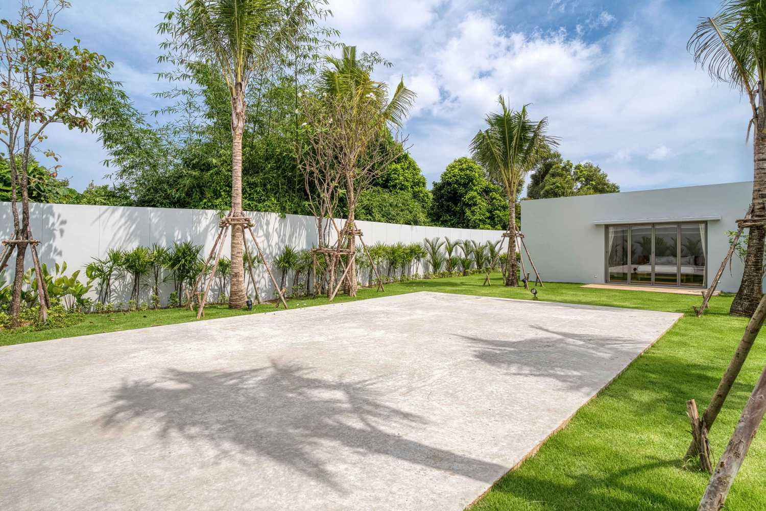 Property image - full photo 46