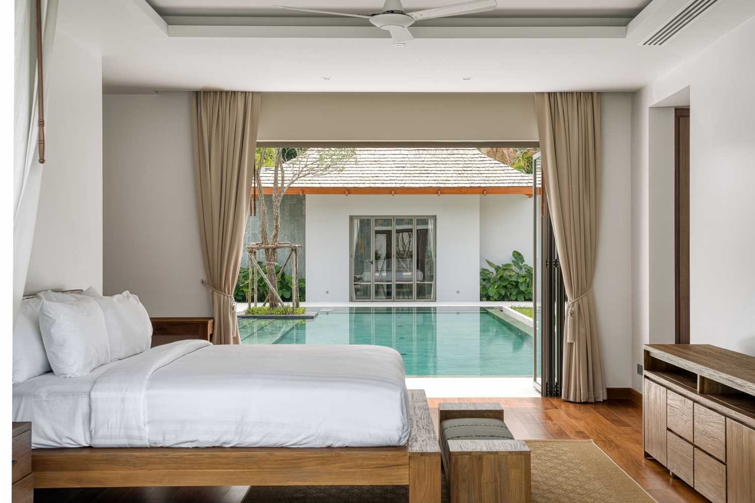 Property image - full photo 18