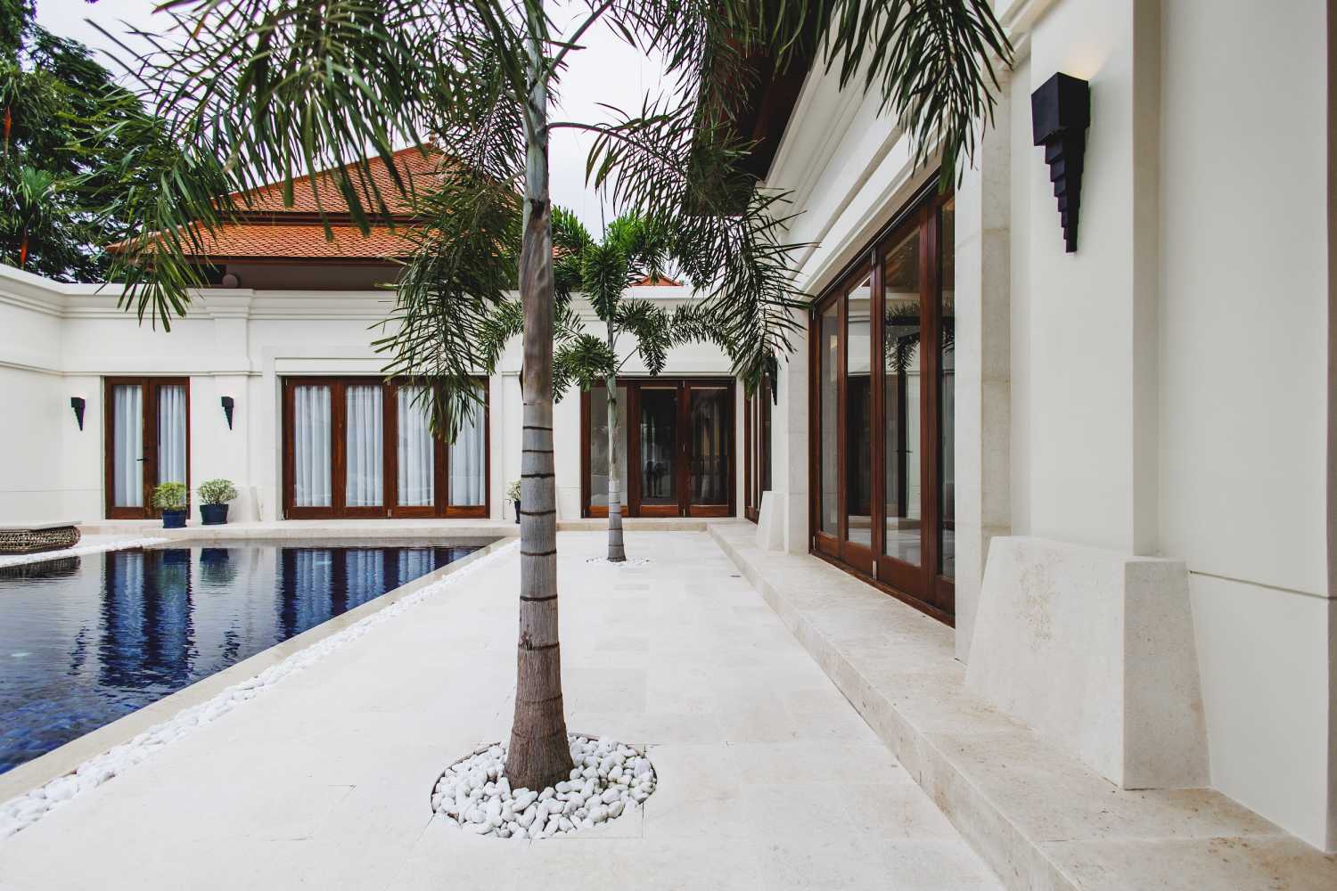 Property image - full photo 6