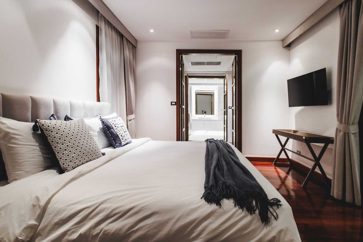 Property image - full photo 23