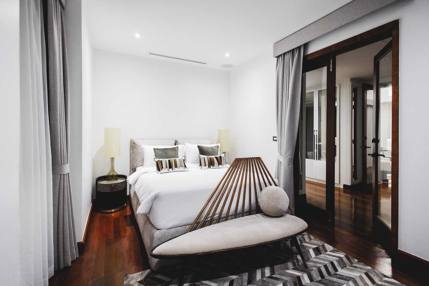 Property image - full photo 21