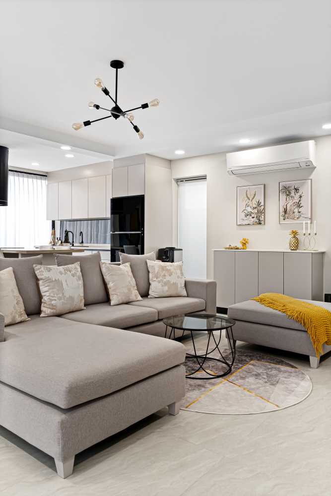 Property image - full photo 4