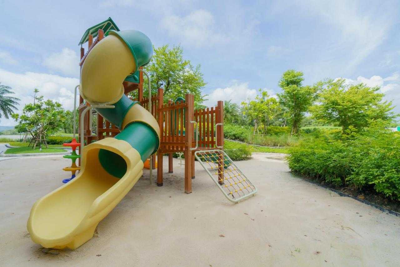 Property image - full photo 18