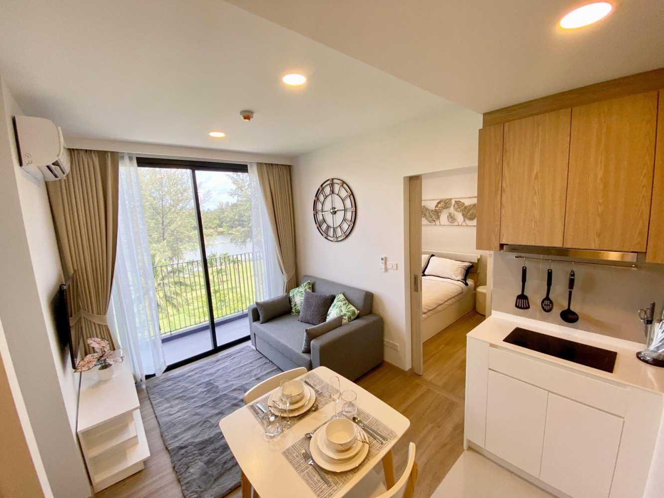 Property image - full photo 2