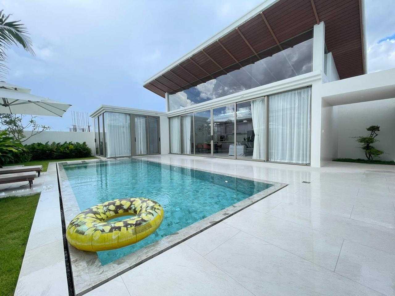 Property image - full photo 1