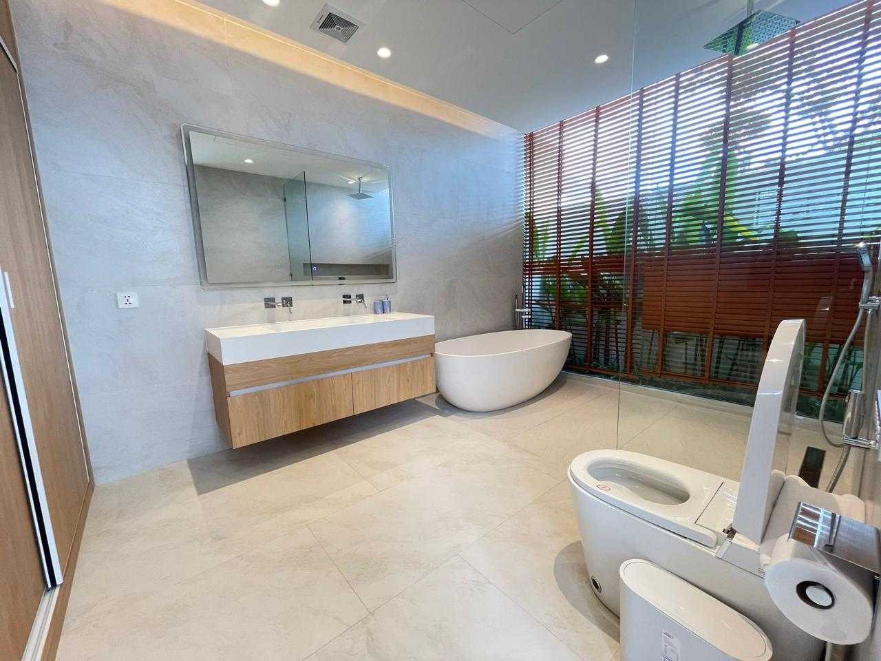 Property image - full photo 6