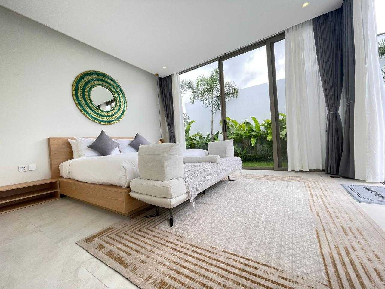Property image - full photo 8