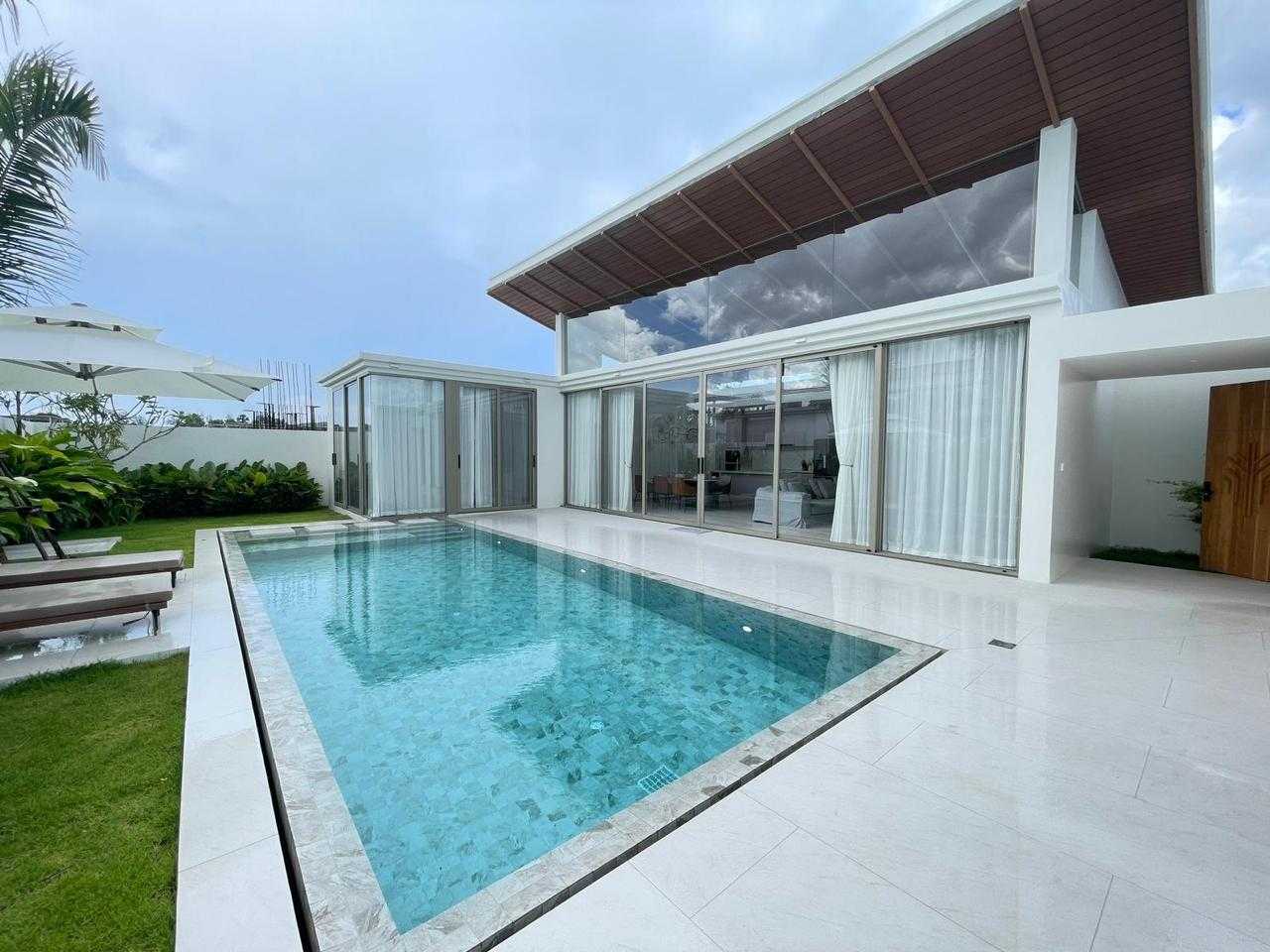 Property image - full photo 2