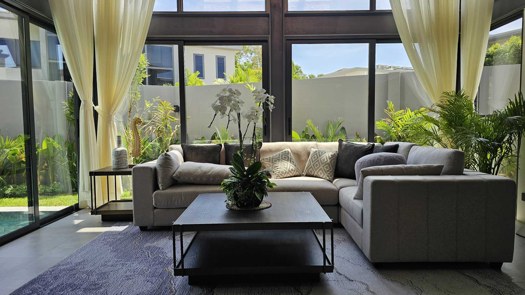 Property image - full photo 16