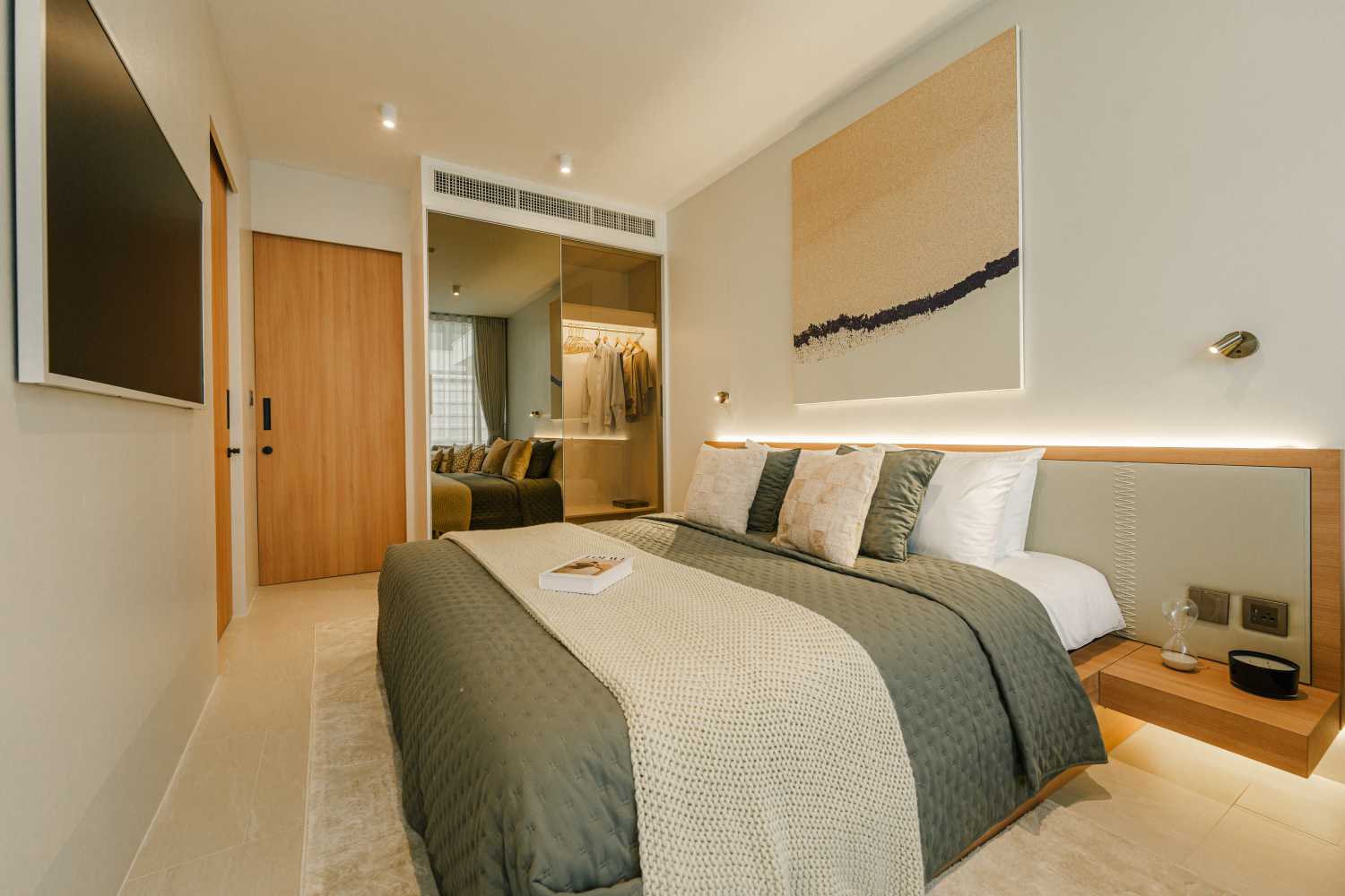 Property image - full photo 6