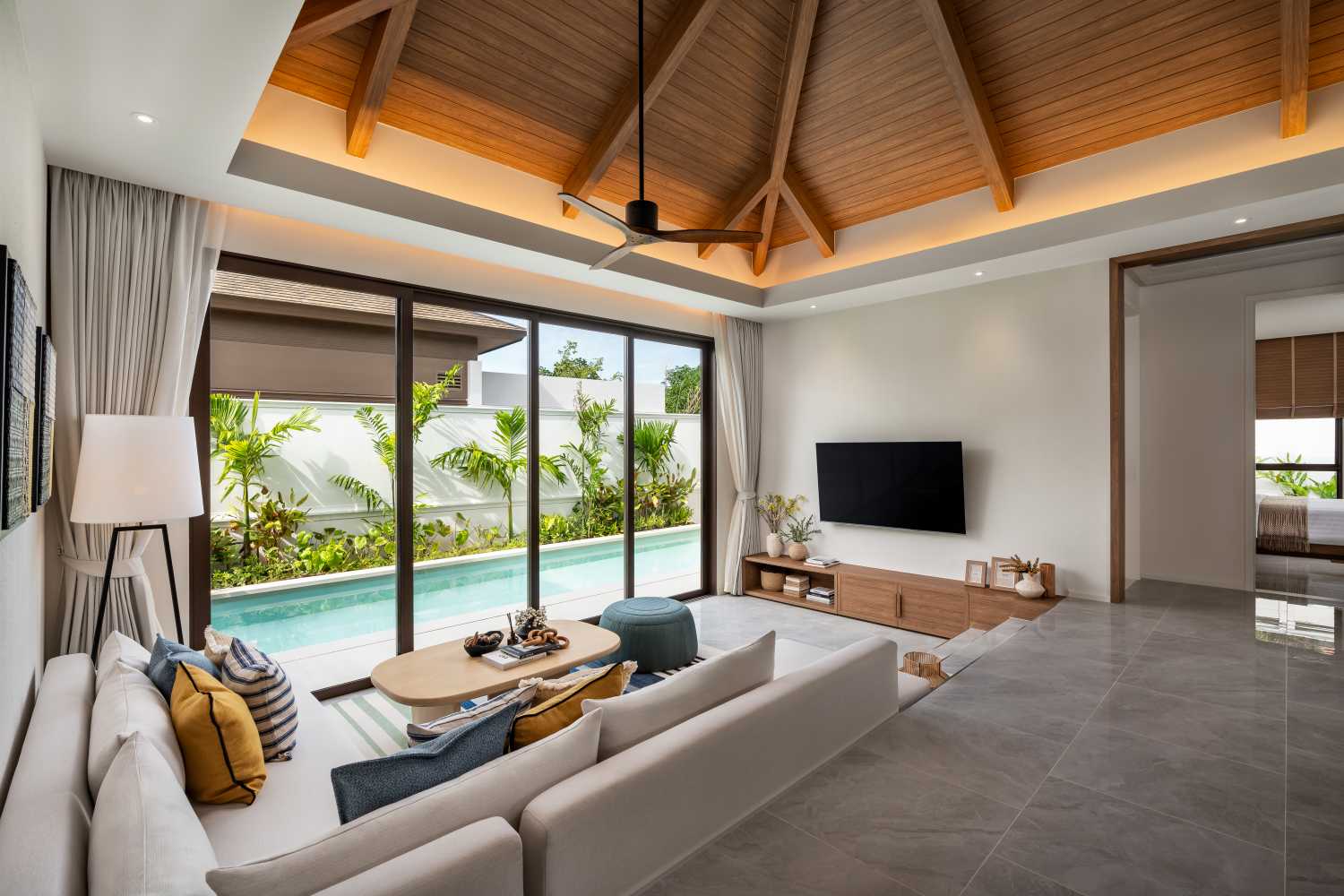 Property image - full photo 1