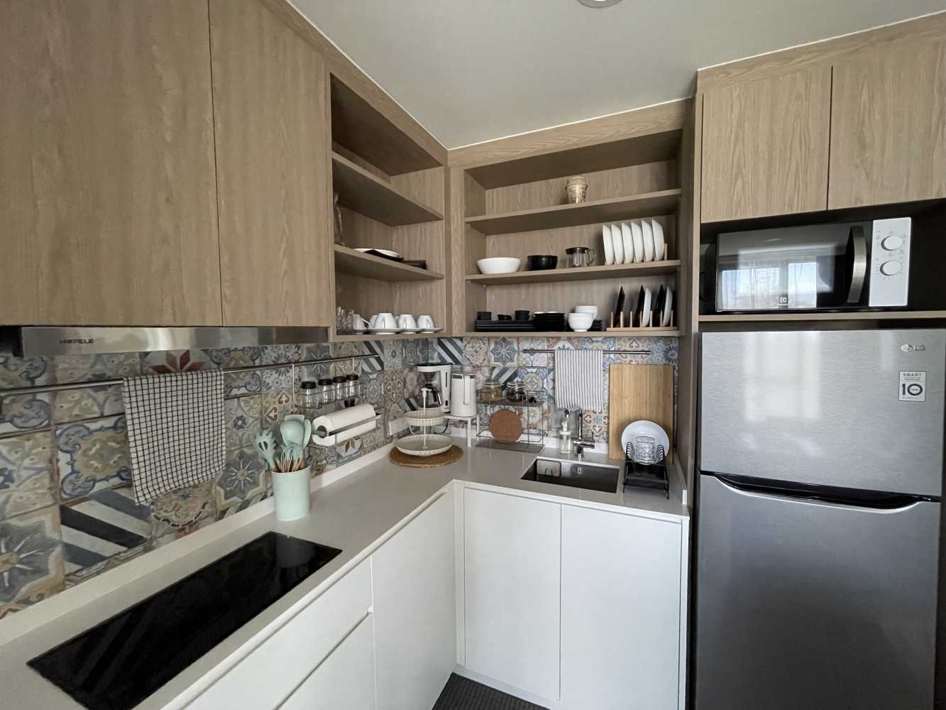 Property image - full photo 3