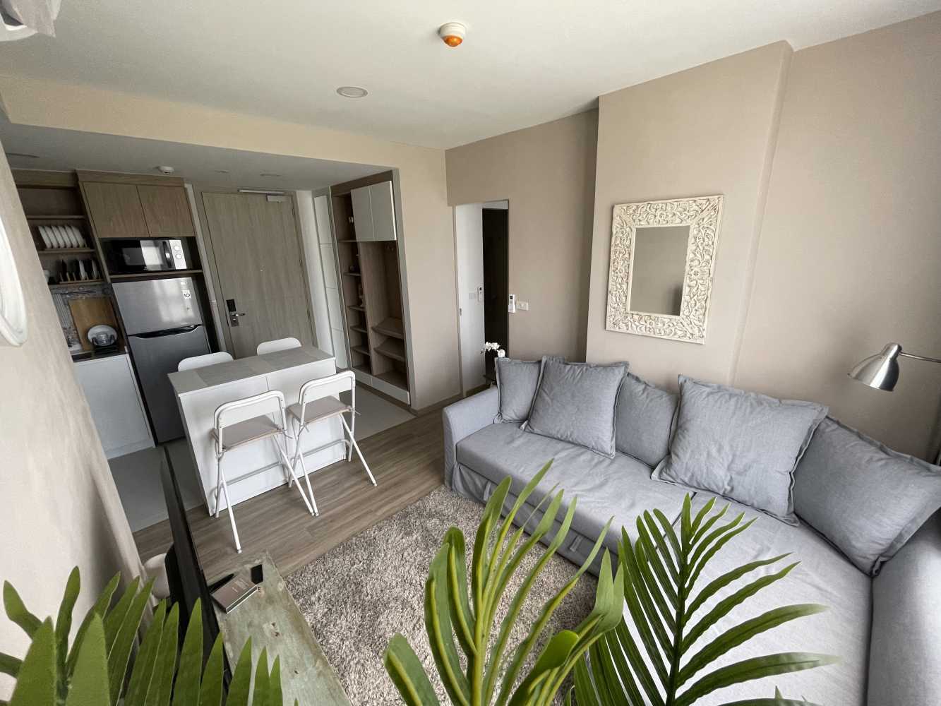 Property image - full photo 4