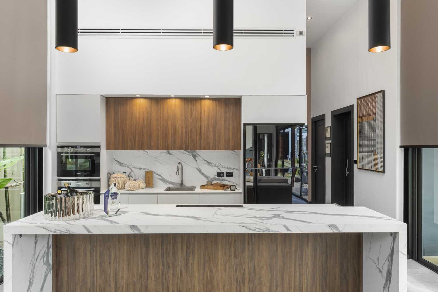 Property image - full photo 7