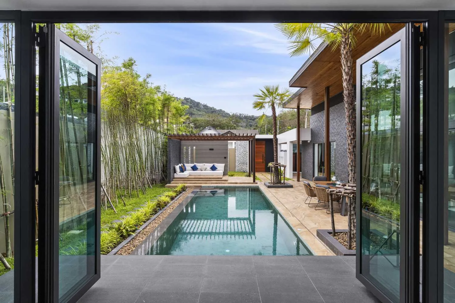 Property image - full photo 22