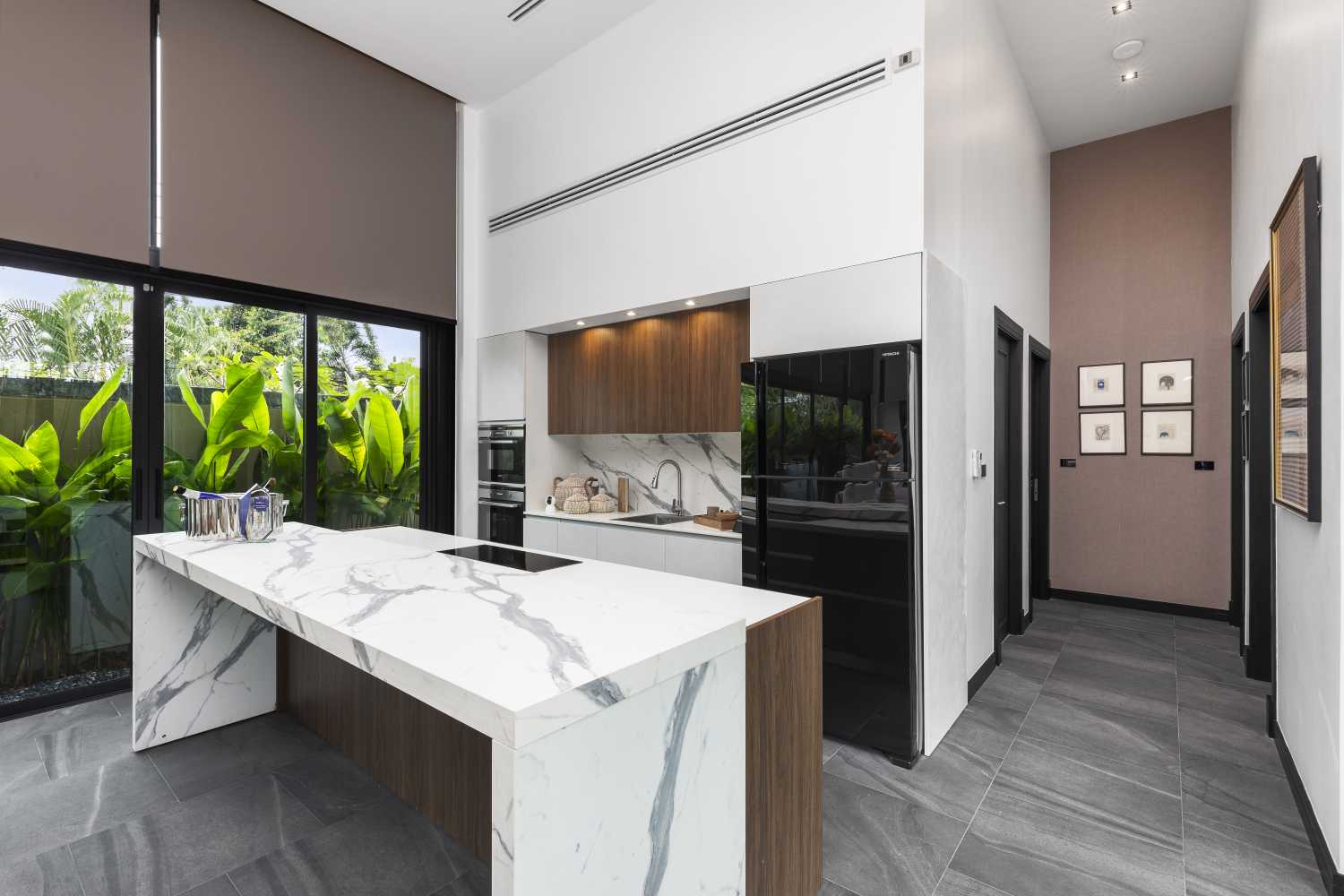 Property image - full photo 8