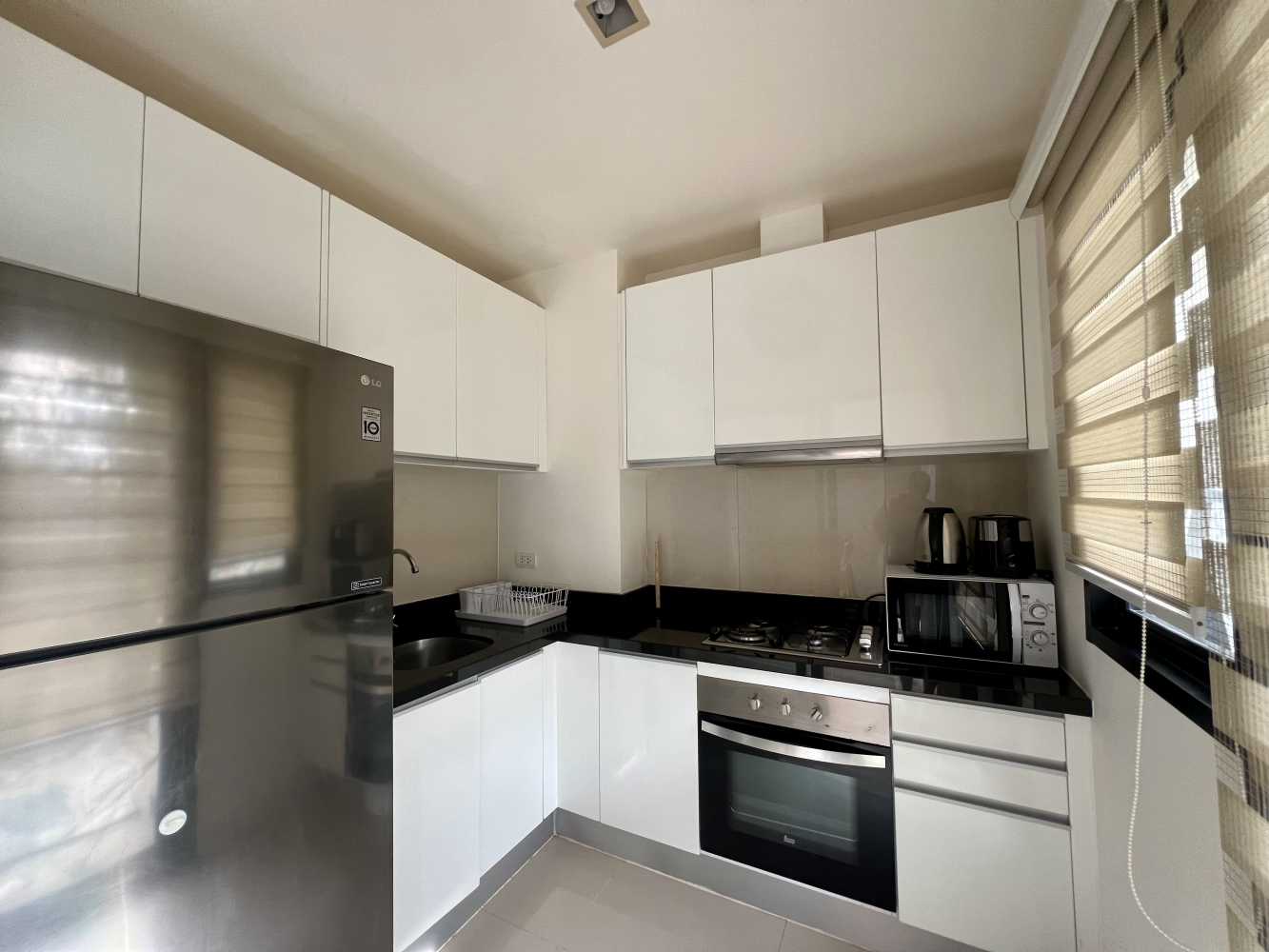 Property image - full photo 11