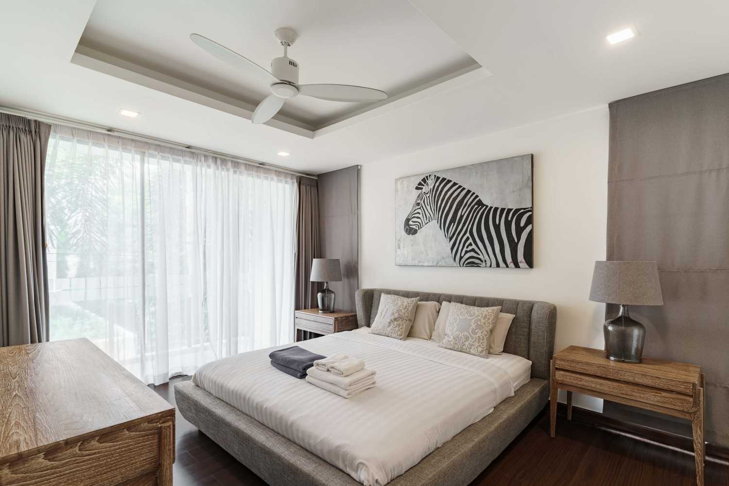 Property image - full photo 36