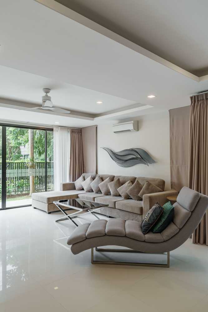 Property image - full photo 3