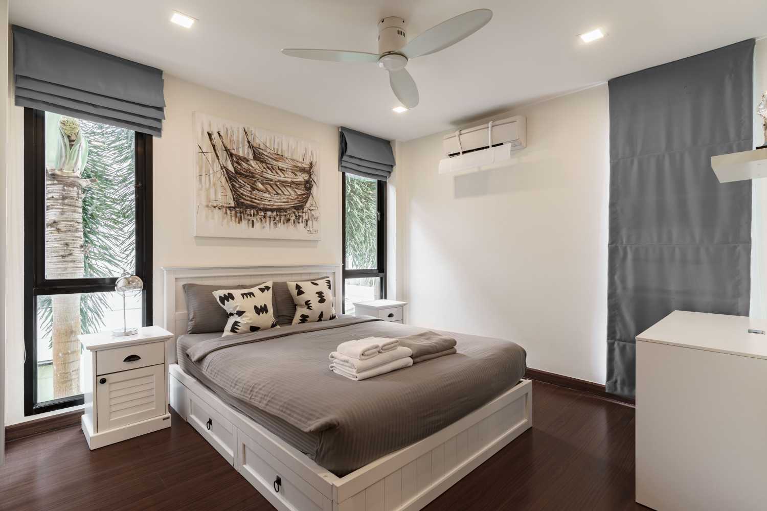 Property image - full photo 30