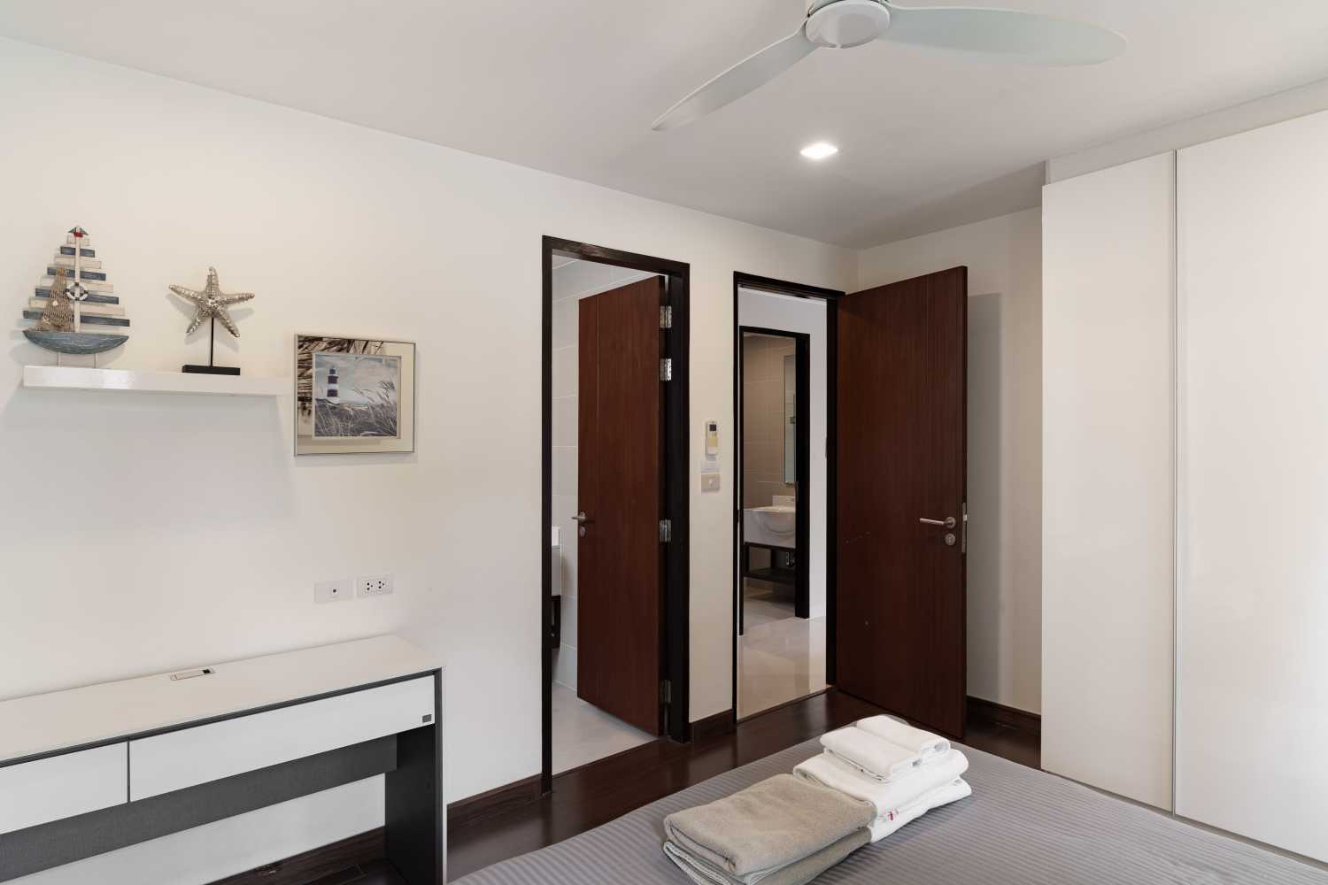Property image - full photo 31