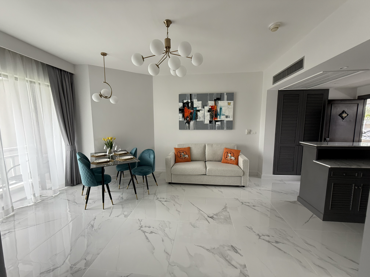 Property image - full photo 15