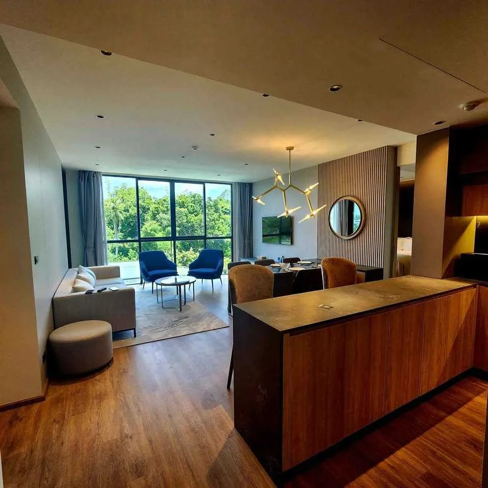 Property image - full photo 4