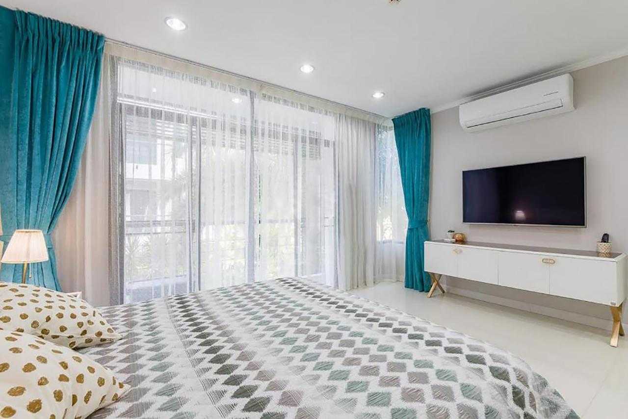 Property image - full photo 8