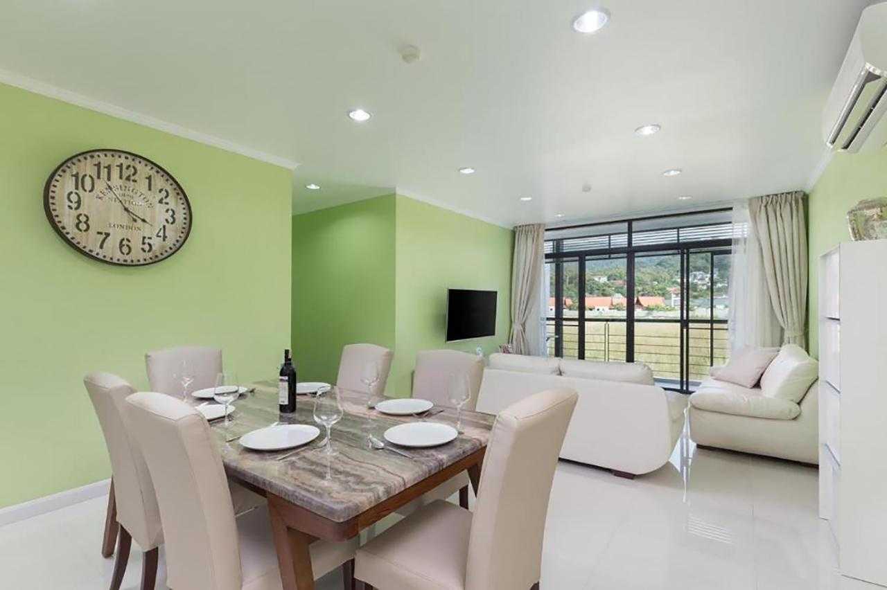 Property image - full photo 4