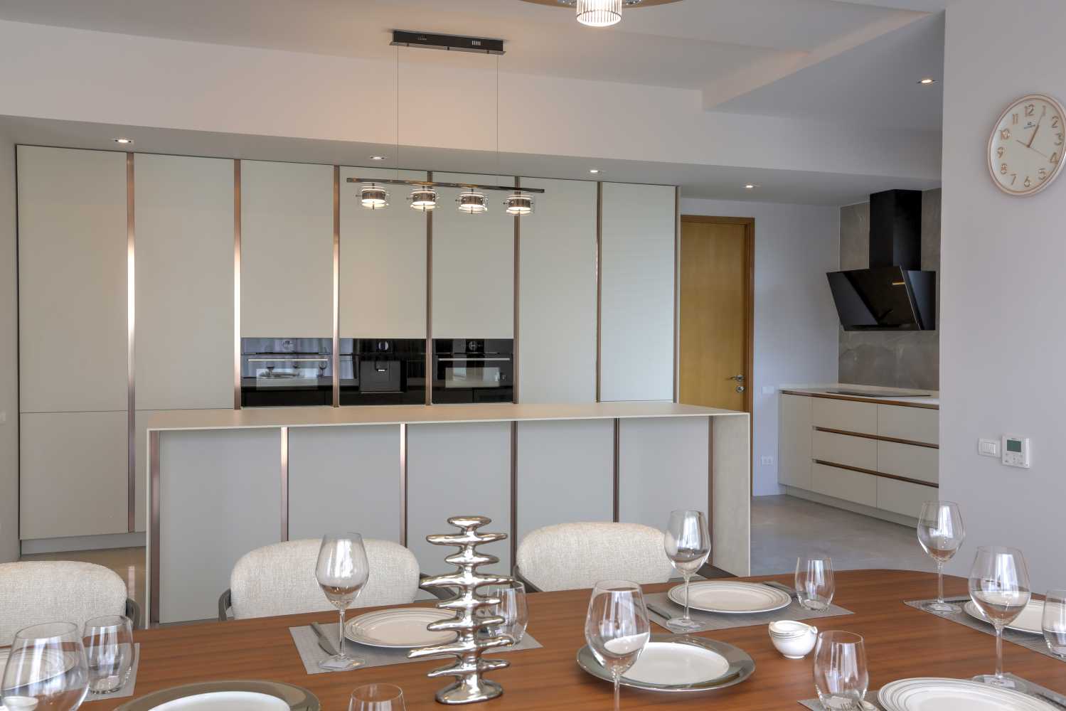 Property image - full photo 22