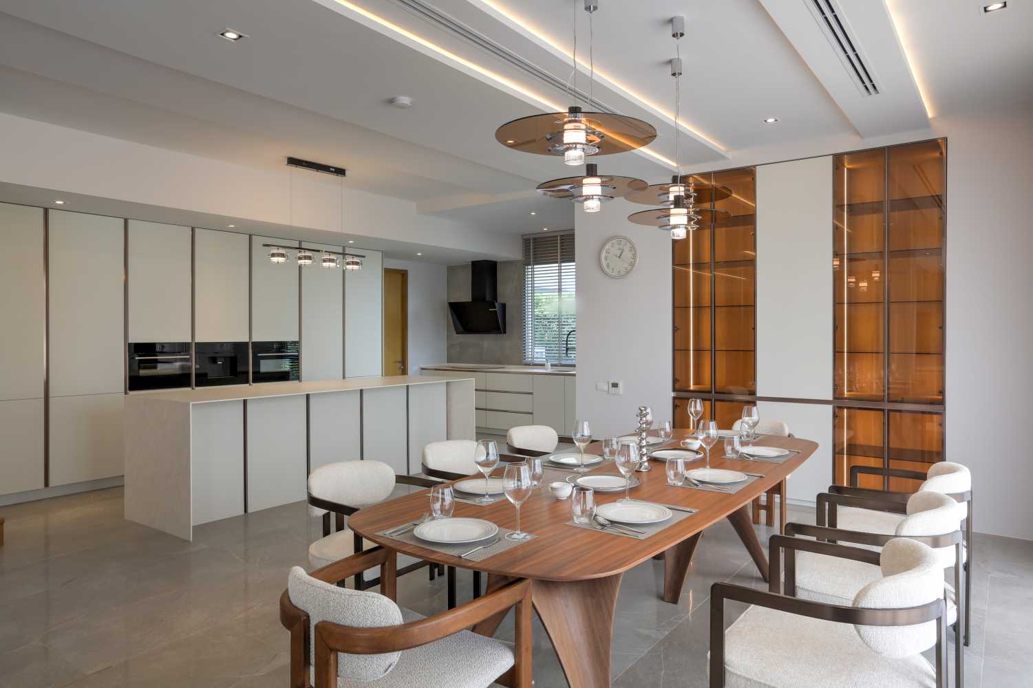 Property image - full photo 6