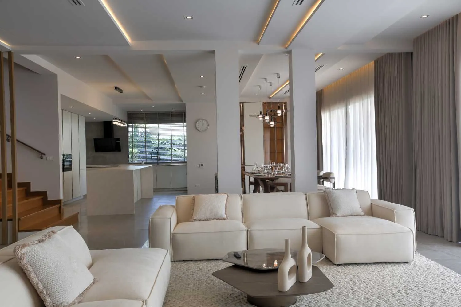 Property image - full photo 24