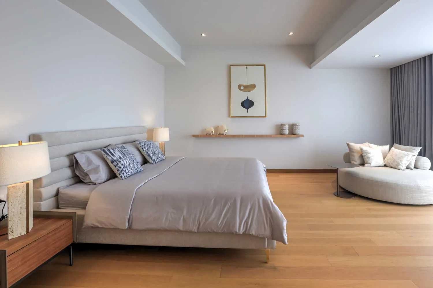 Property image - full photo 33