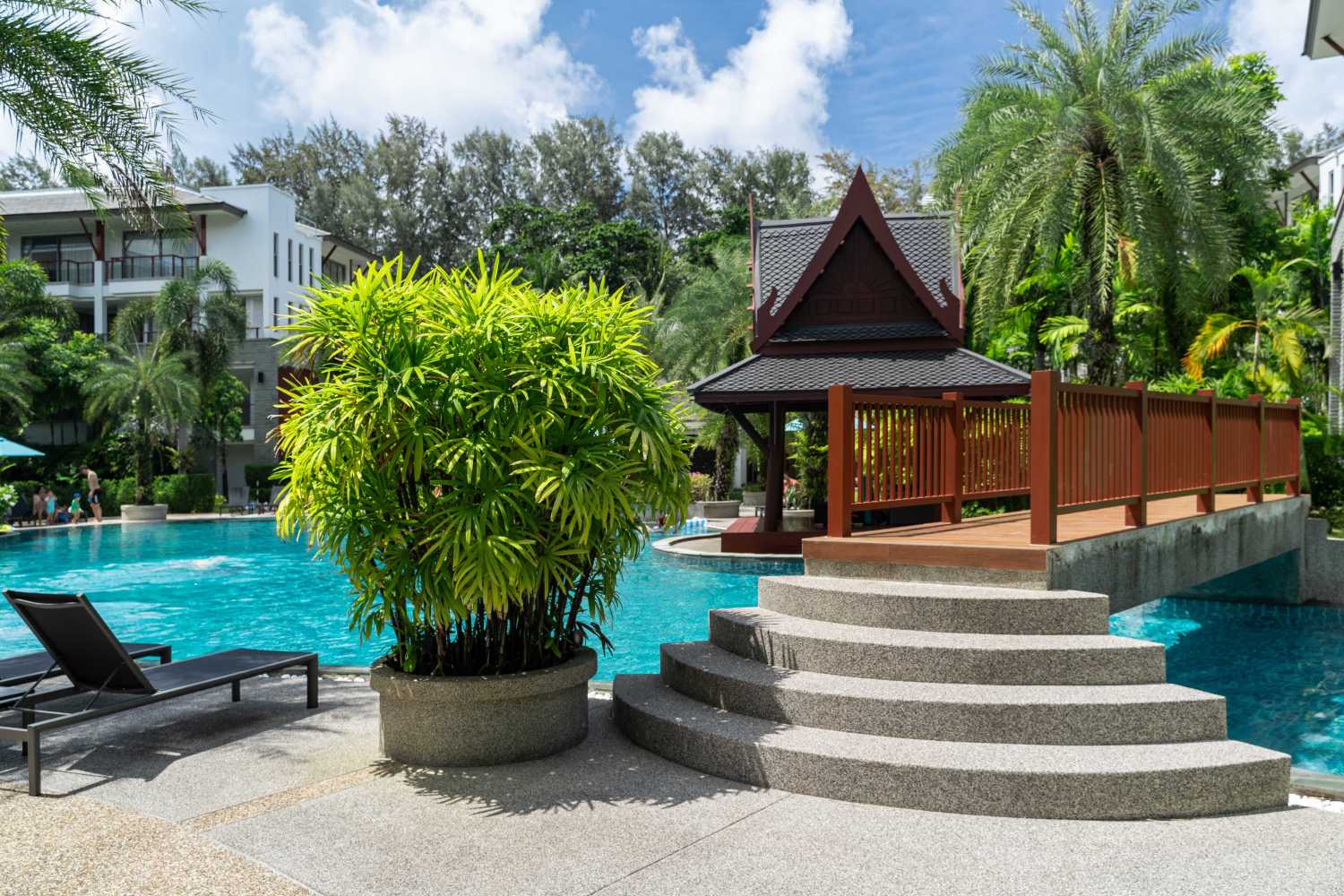 Property image - full photo 16