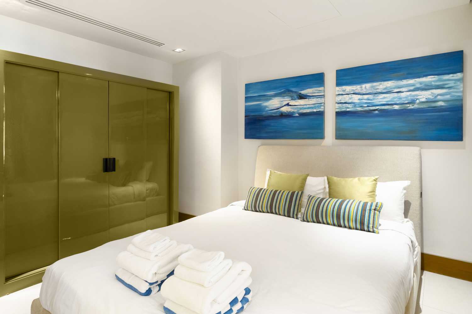 Property image - full photo 12