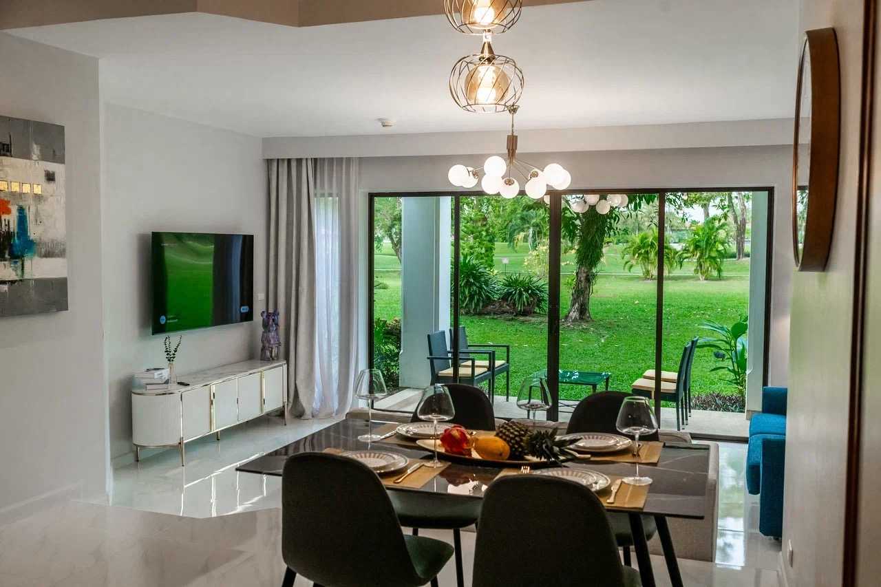 Property image - full photo 10