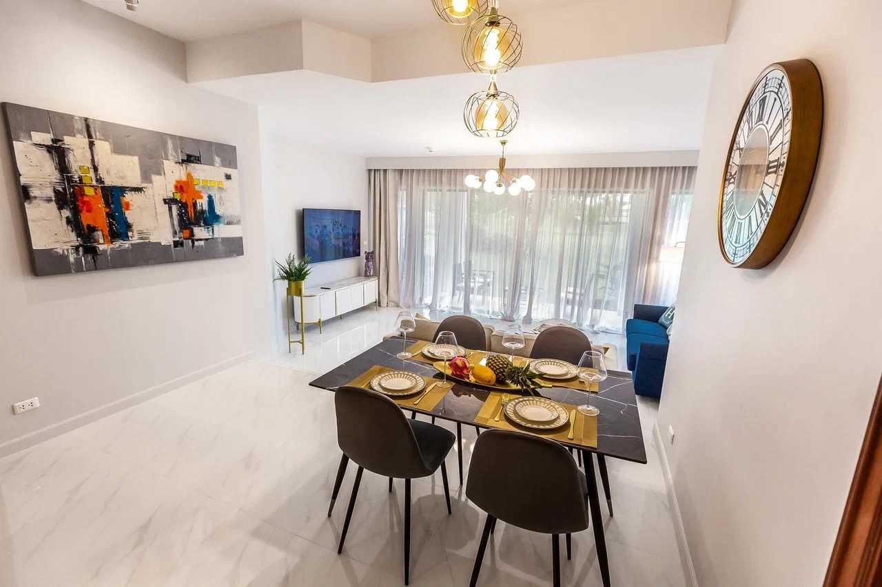 Property image - full photo 6