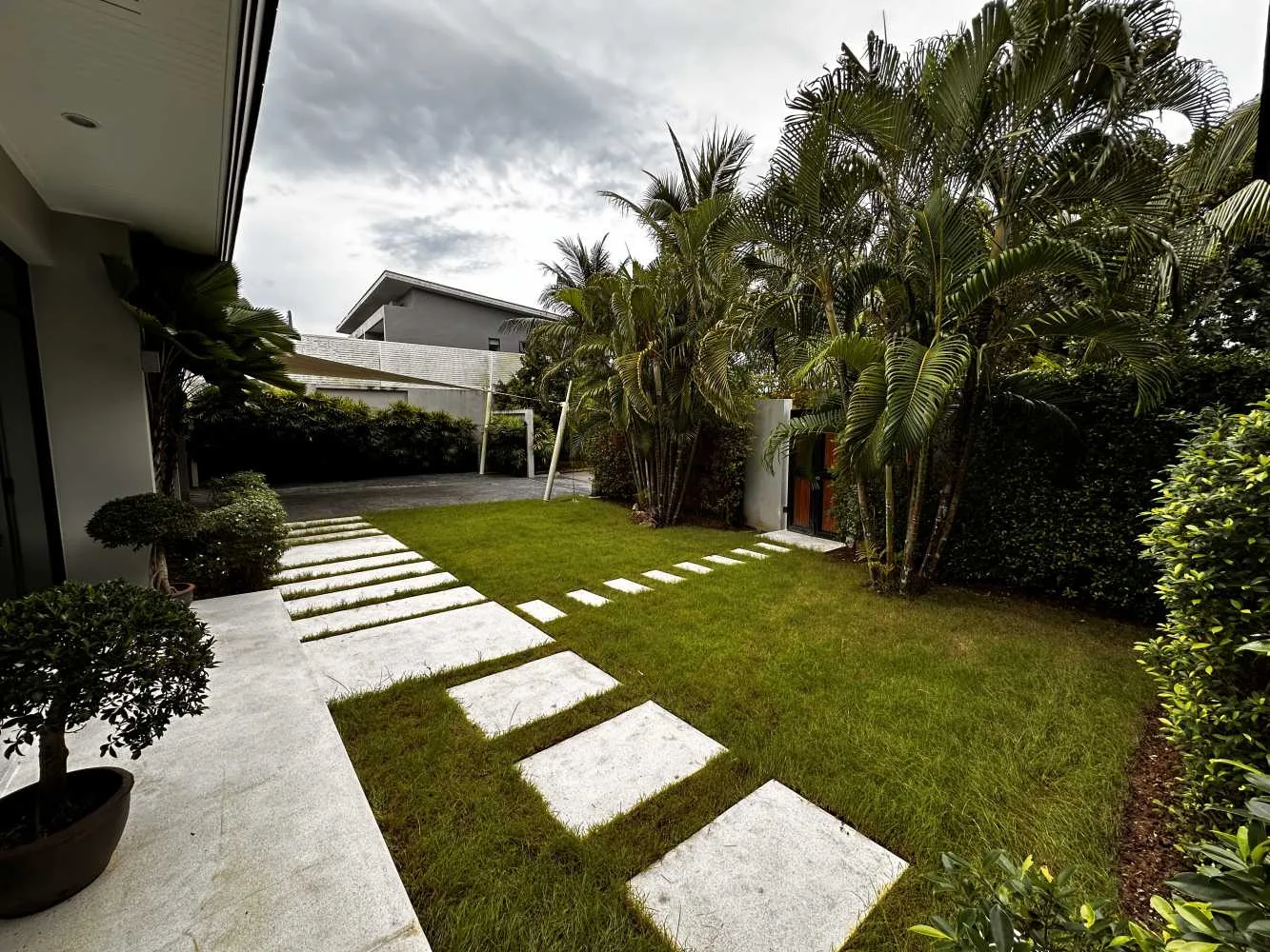 Property image - full photo 47