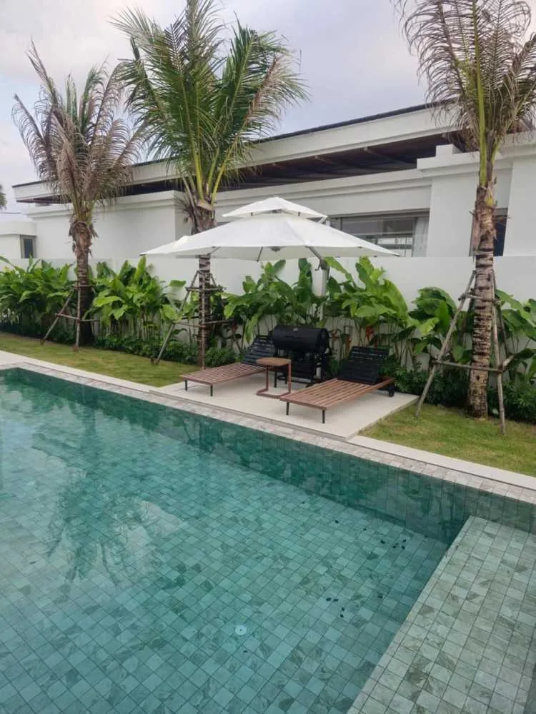 Property image - full photo 15