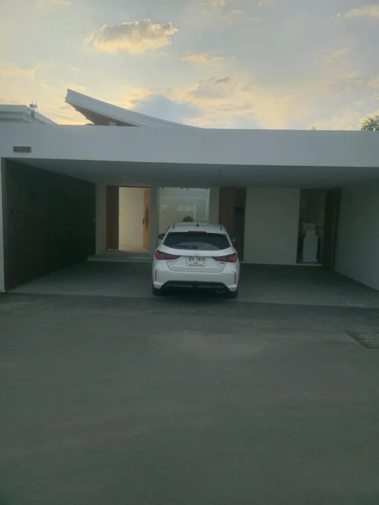 Property image - full photo 17