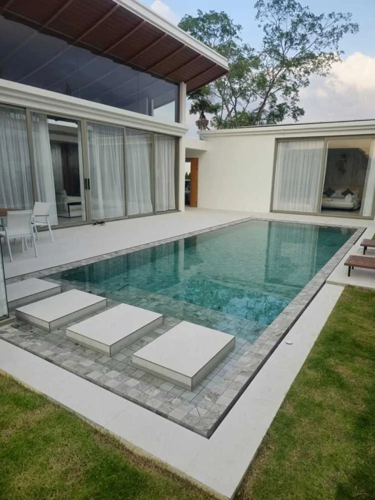 Property image - full photo 1