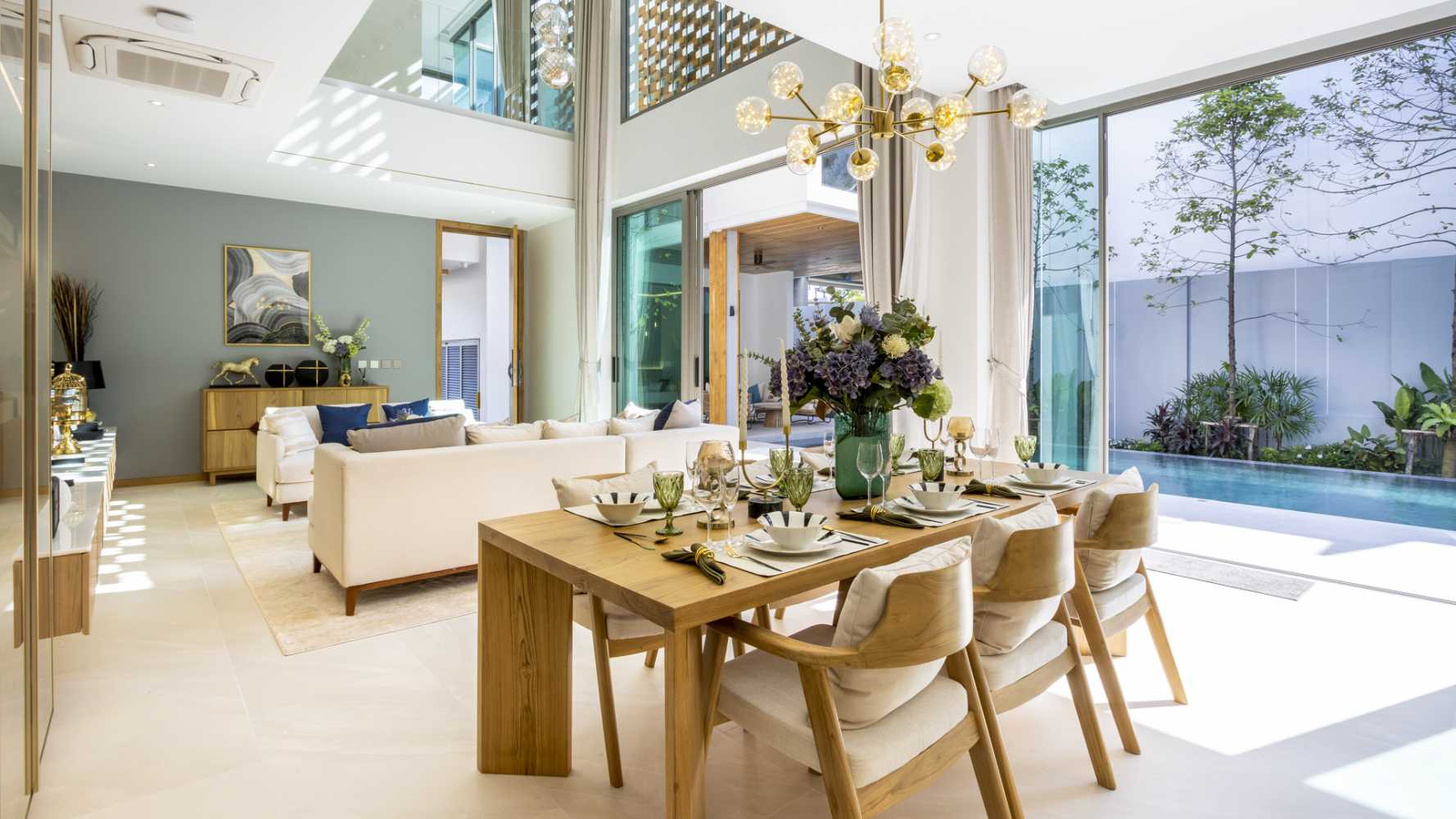 Property image - full photo 3