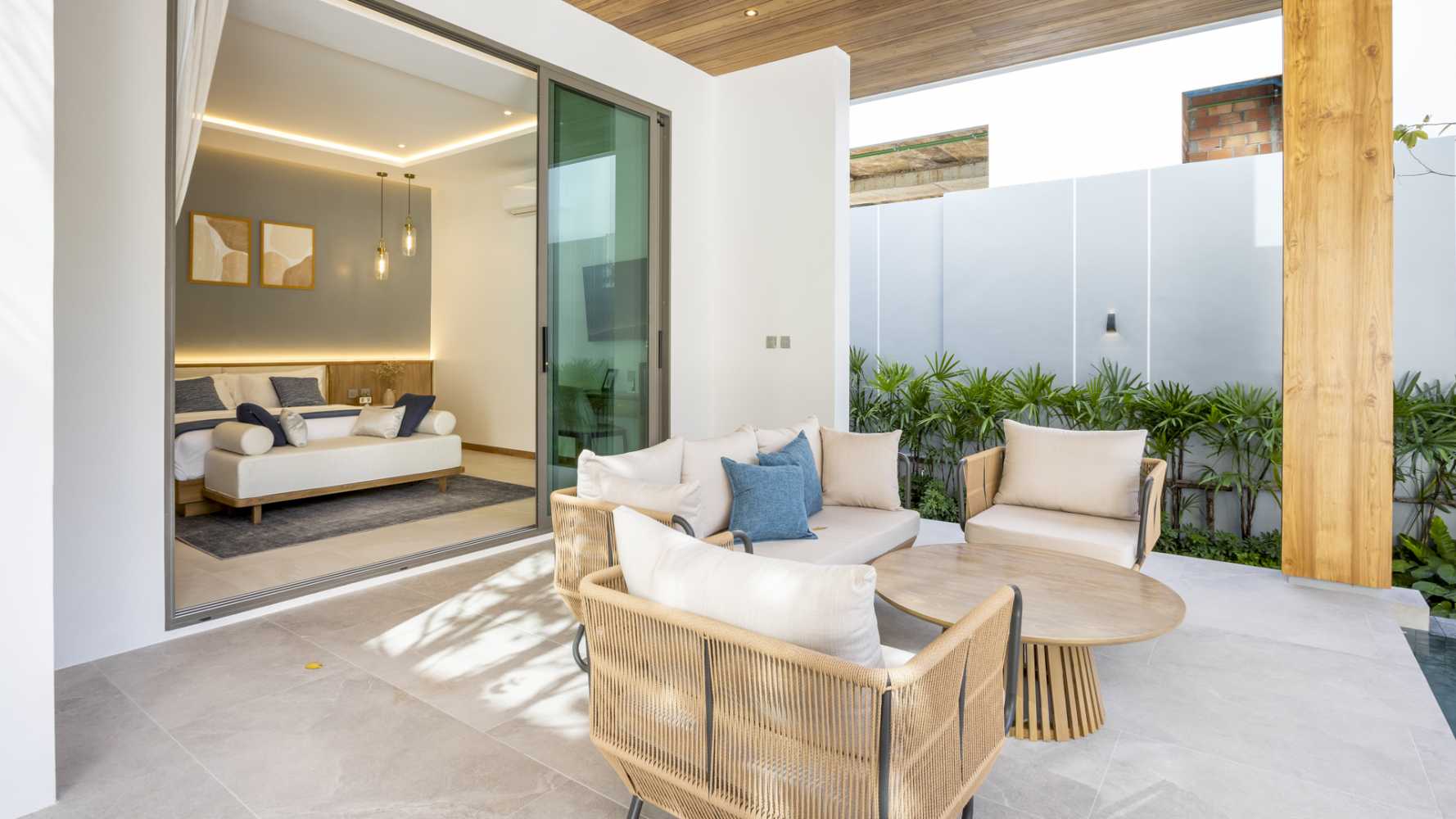 Property image - full photo 10