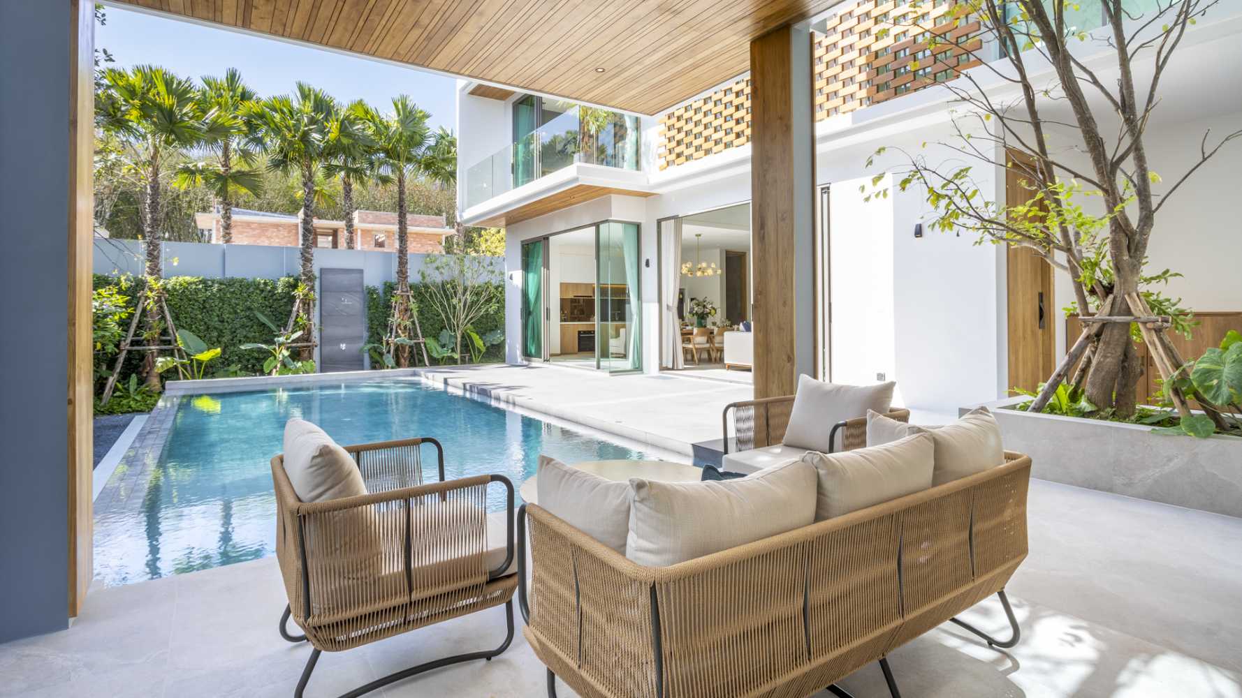 Property image - full photo 9