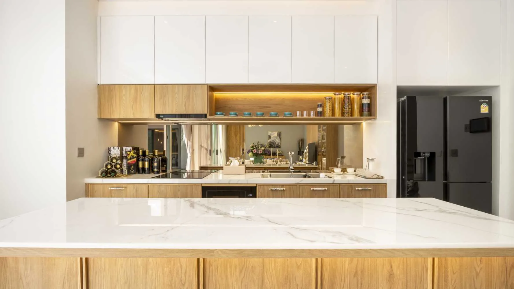 Property image - full photo 4