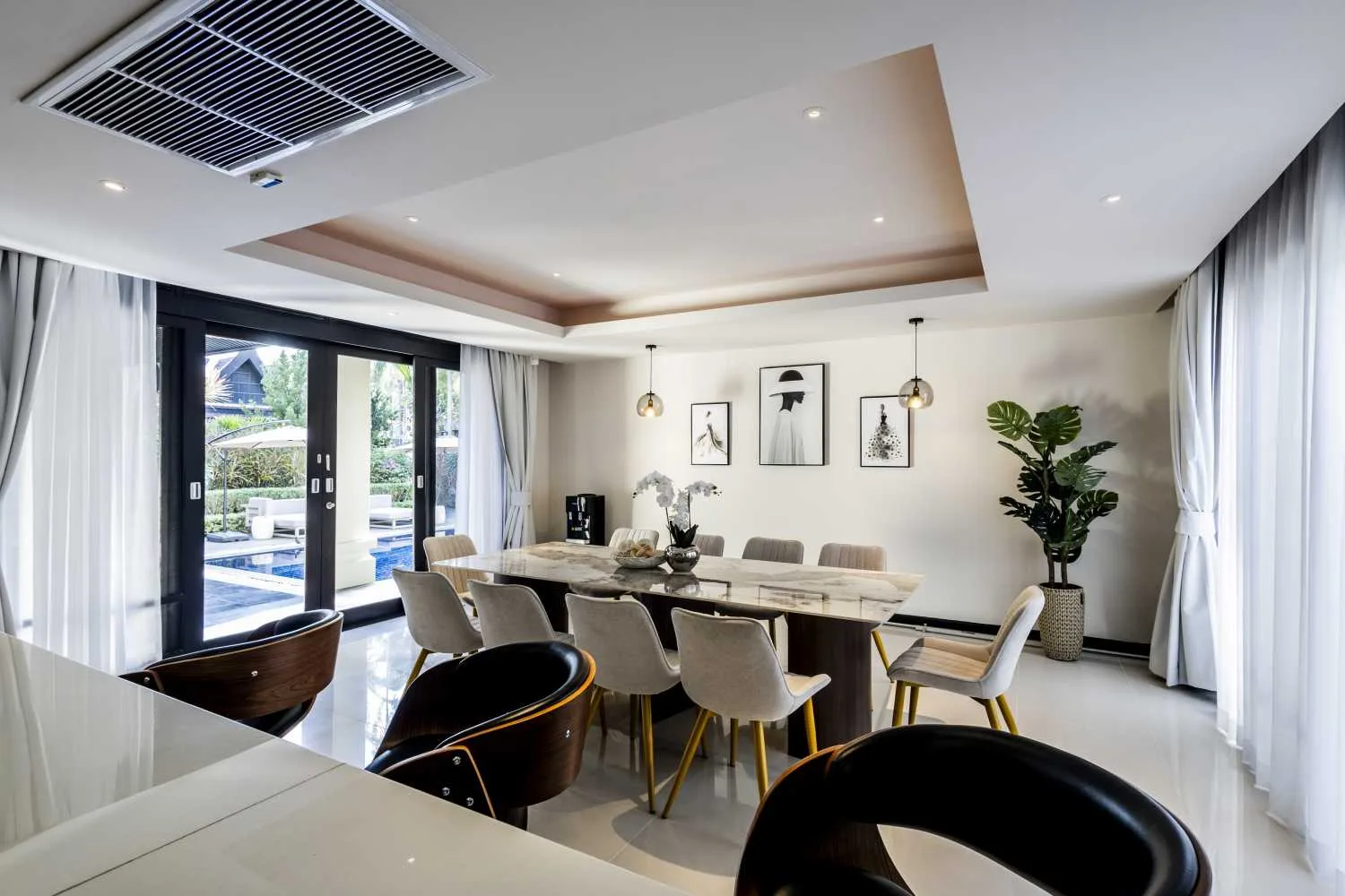 Property image - full photo 5
