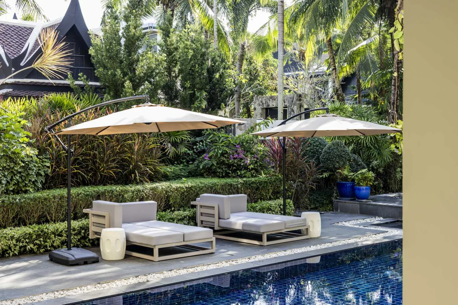 Property image - full photo 3